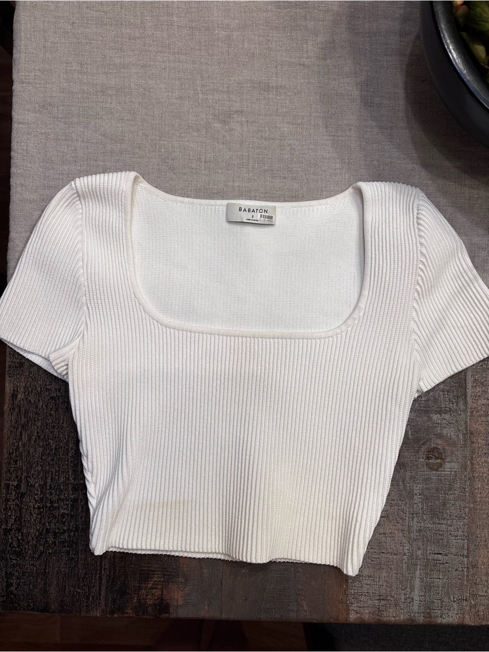 Babaton Cream Ribbed Square-Neck Short Sleeve Crop Top